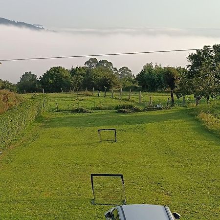Casa Con Finca En Oviedo El Casero المظهر الخارجي الصورة