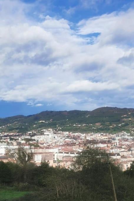 Casa Con Finca En Oviedo El Casero المظهر الخارجي الصورة