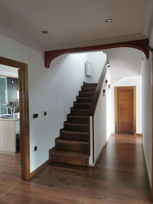 Casa Con Finca En Oviedo El Casero المظهر الخارجي الصورة